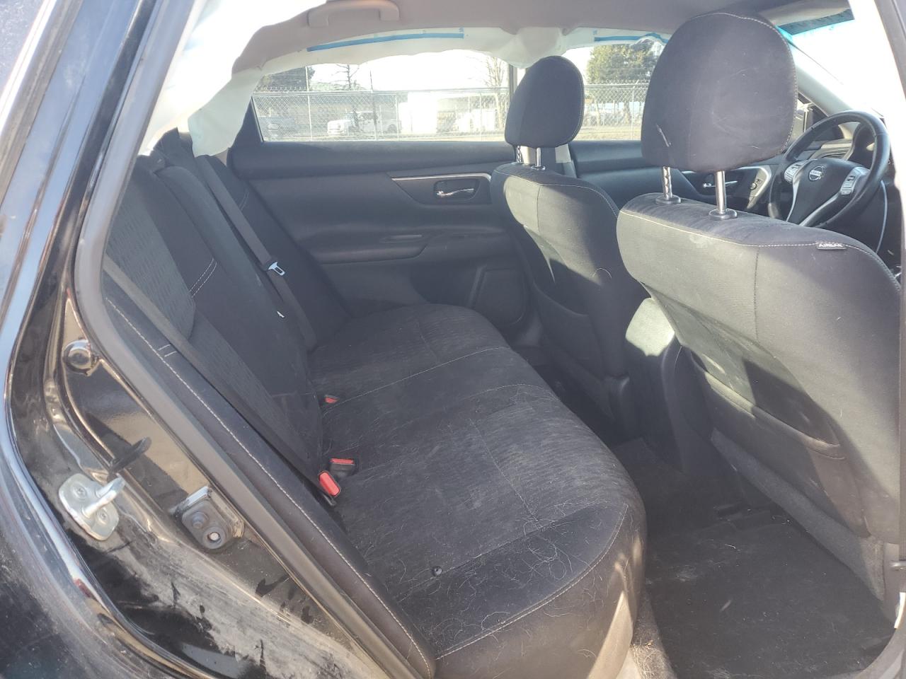 2018 Nissan Altima - Image 10
