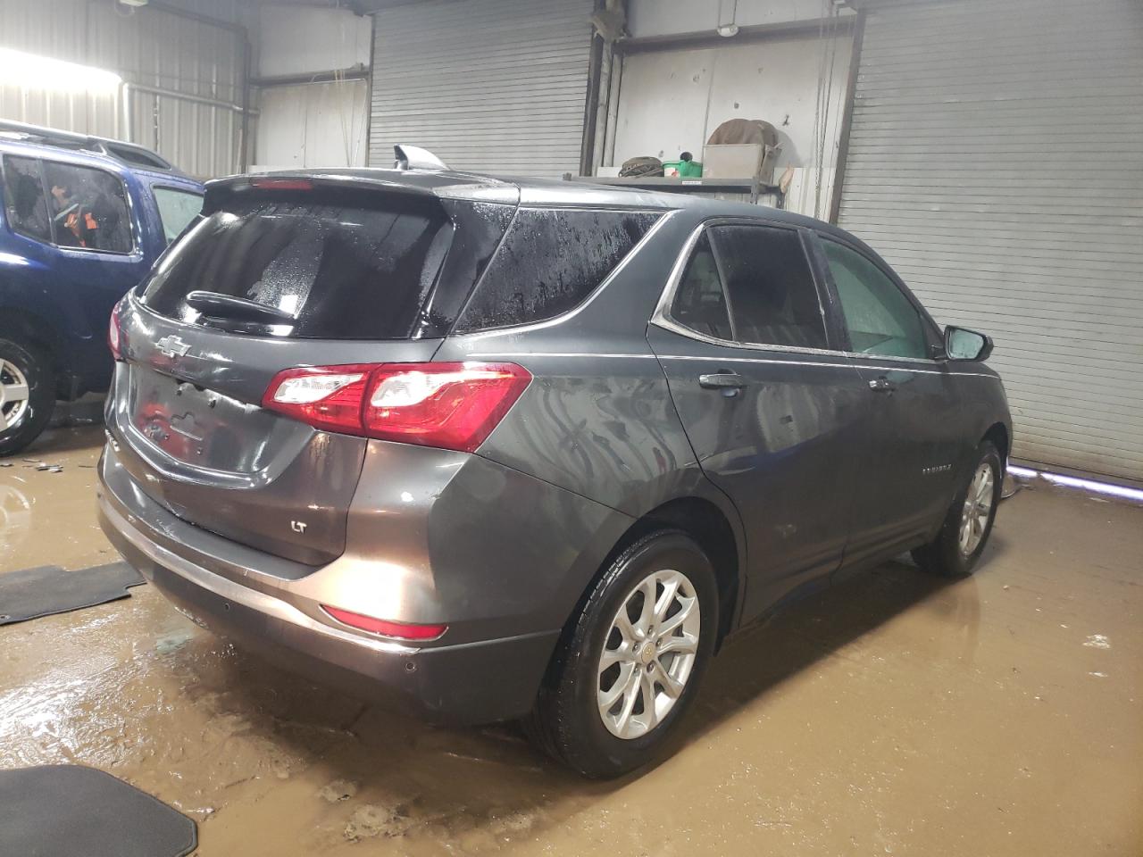 2020 Chevrolet Equinox - Image 3