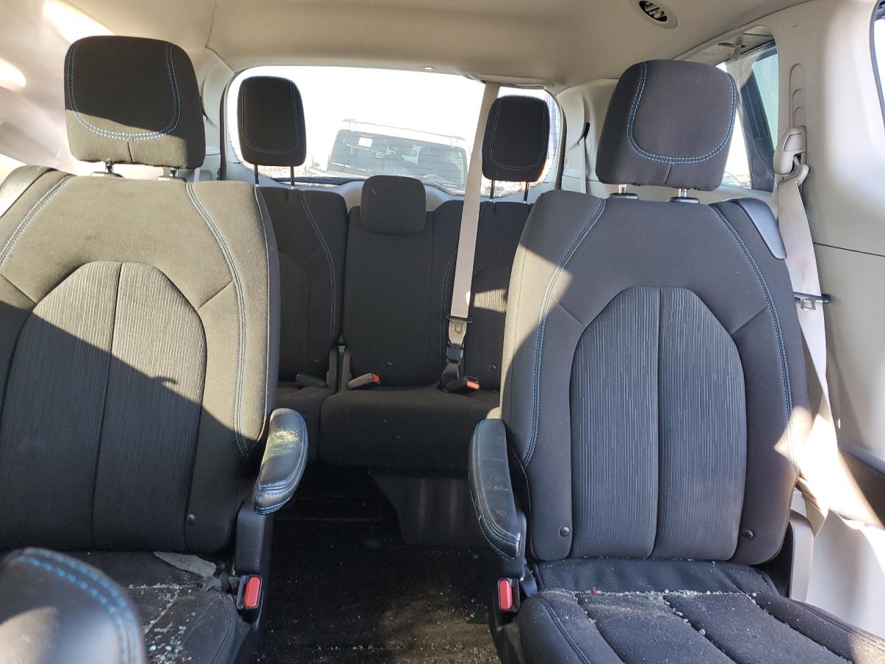 2021 Chrysler Pacifica - Image 10