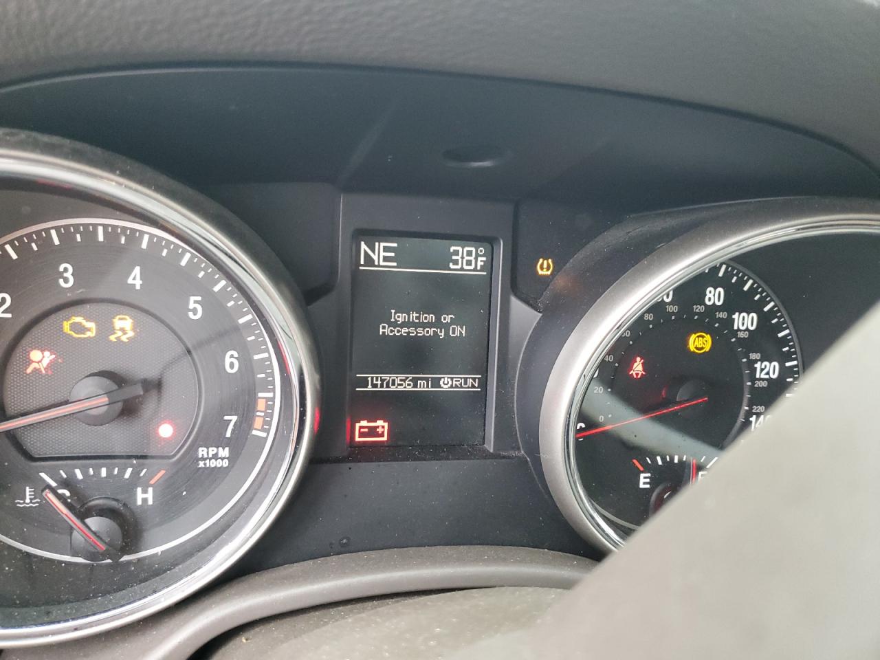 2011 Jeep Grand Cherokee - Image 9