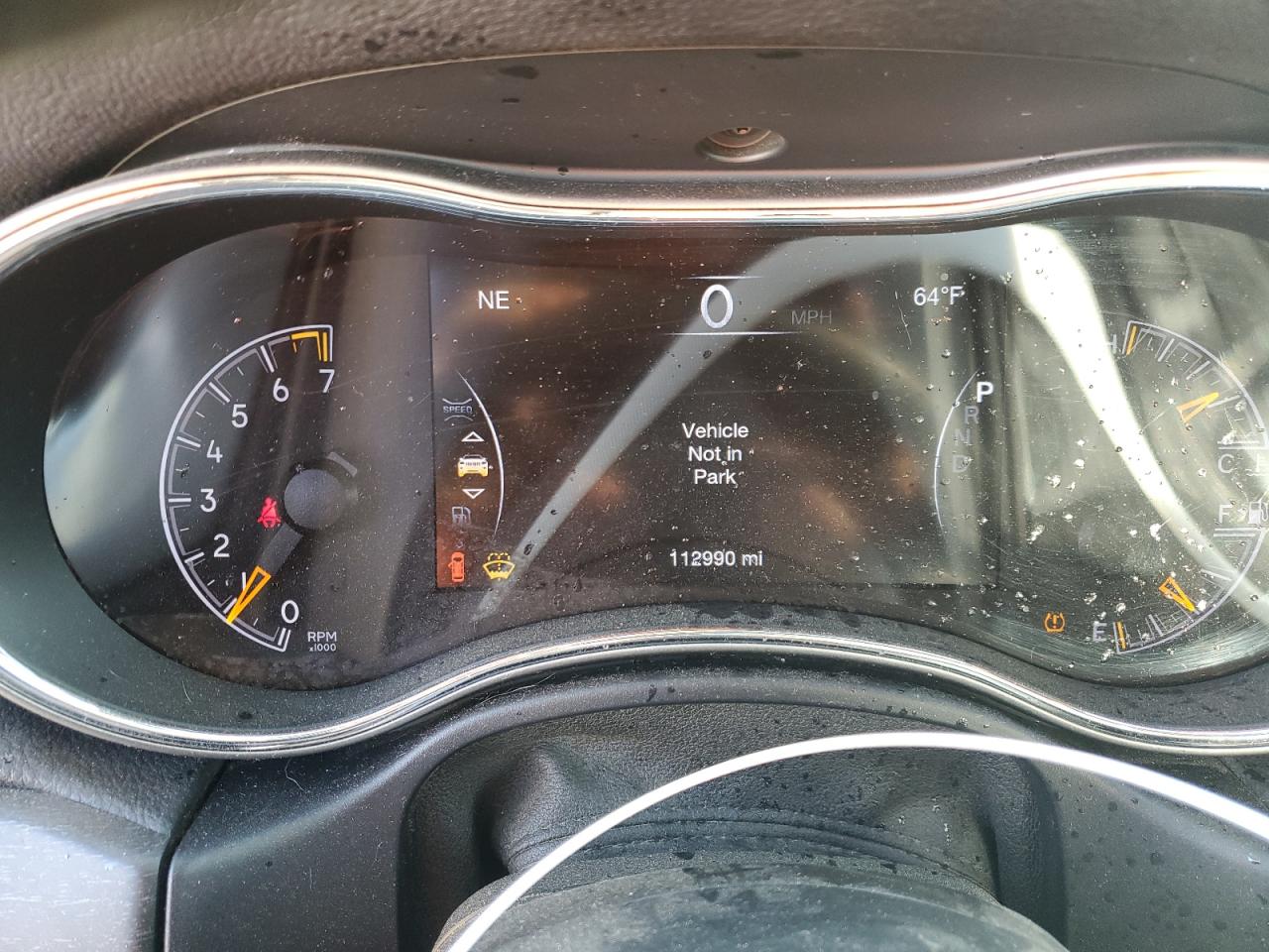 2017 Jeep Grand Cherokee - Image 9