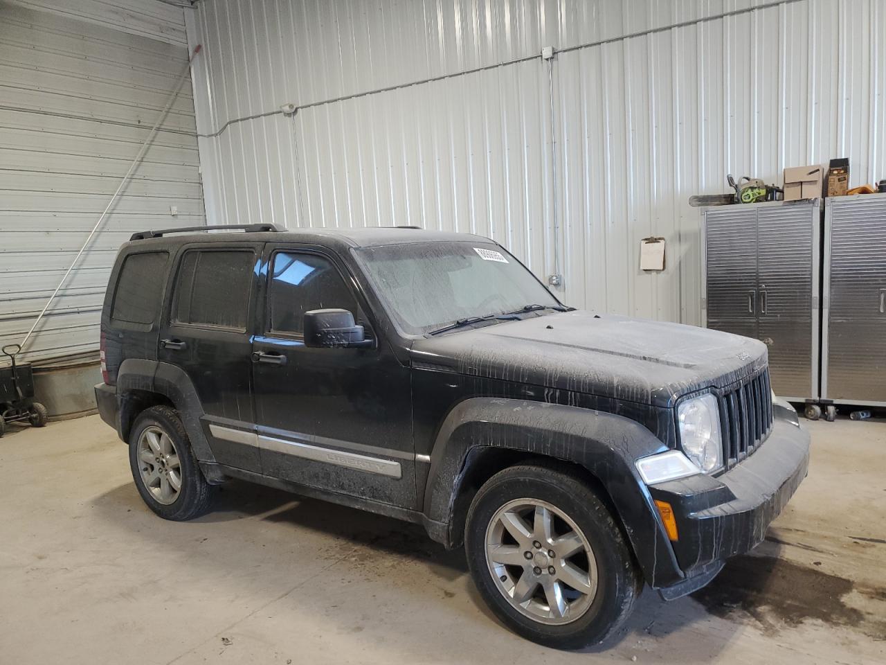 2012 Jeep Liberty (North America) - Image 4