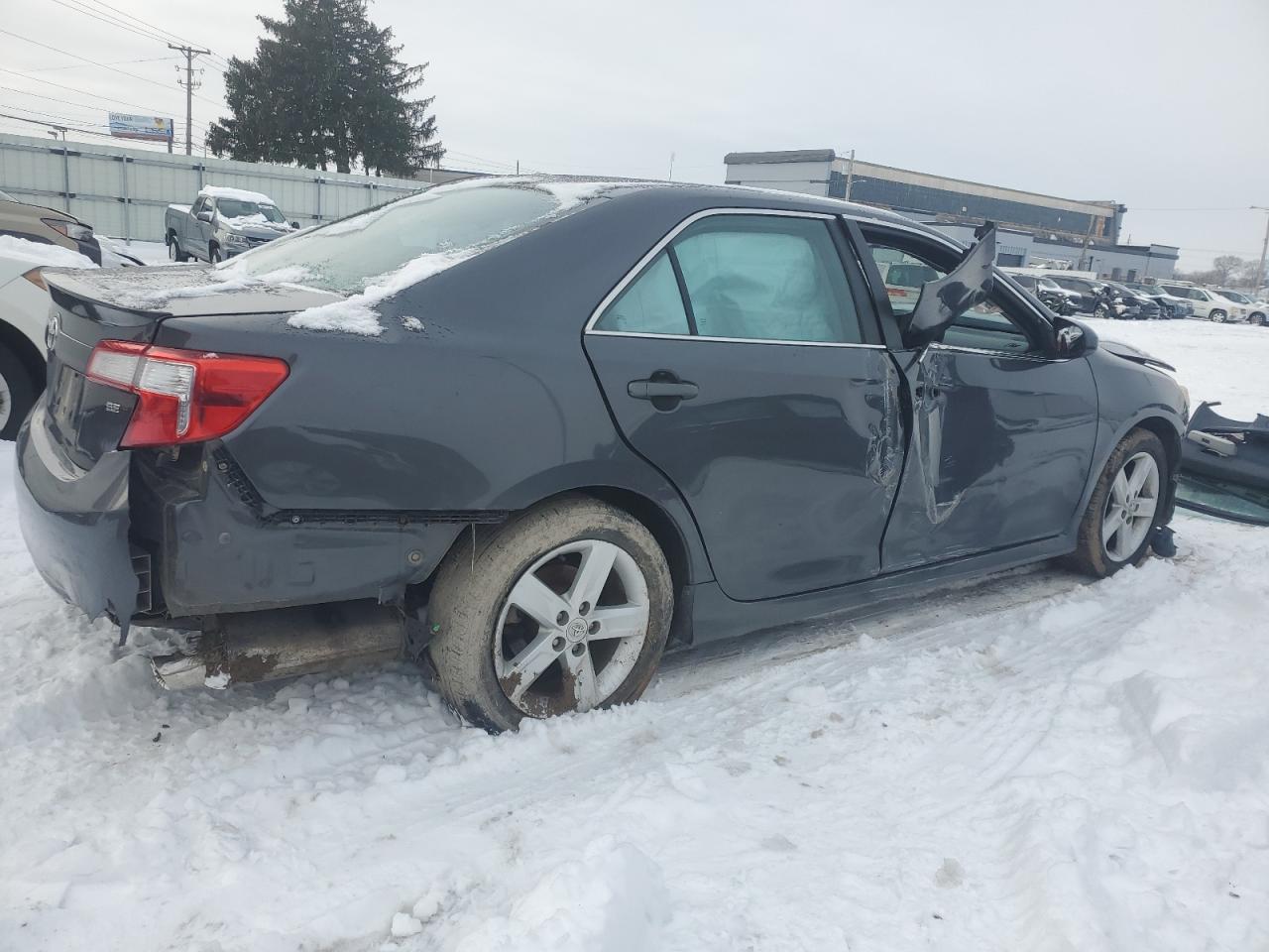 2012 Toyota Camry - Image 3