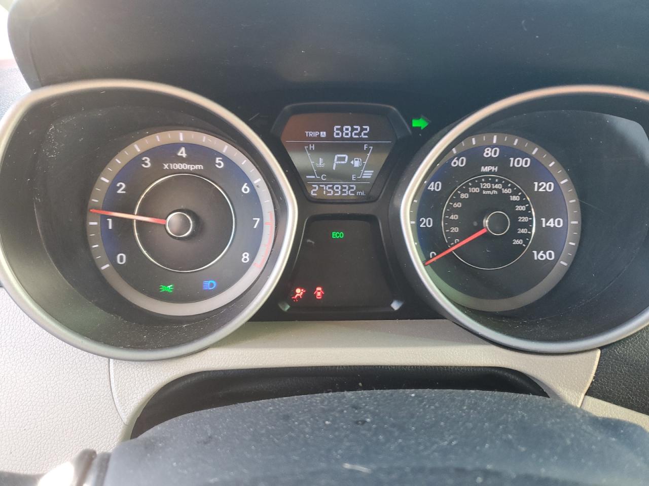2014 Hyundai Elantra - Image 9