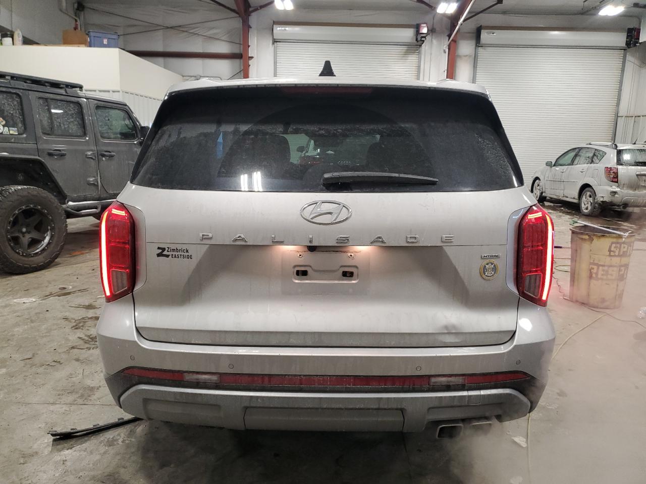 2023 Hyundai Palisade - Image 6