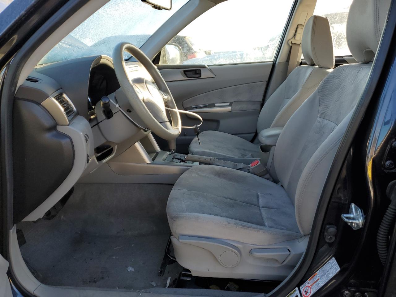 2010 Subaru Forester - Image 7
