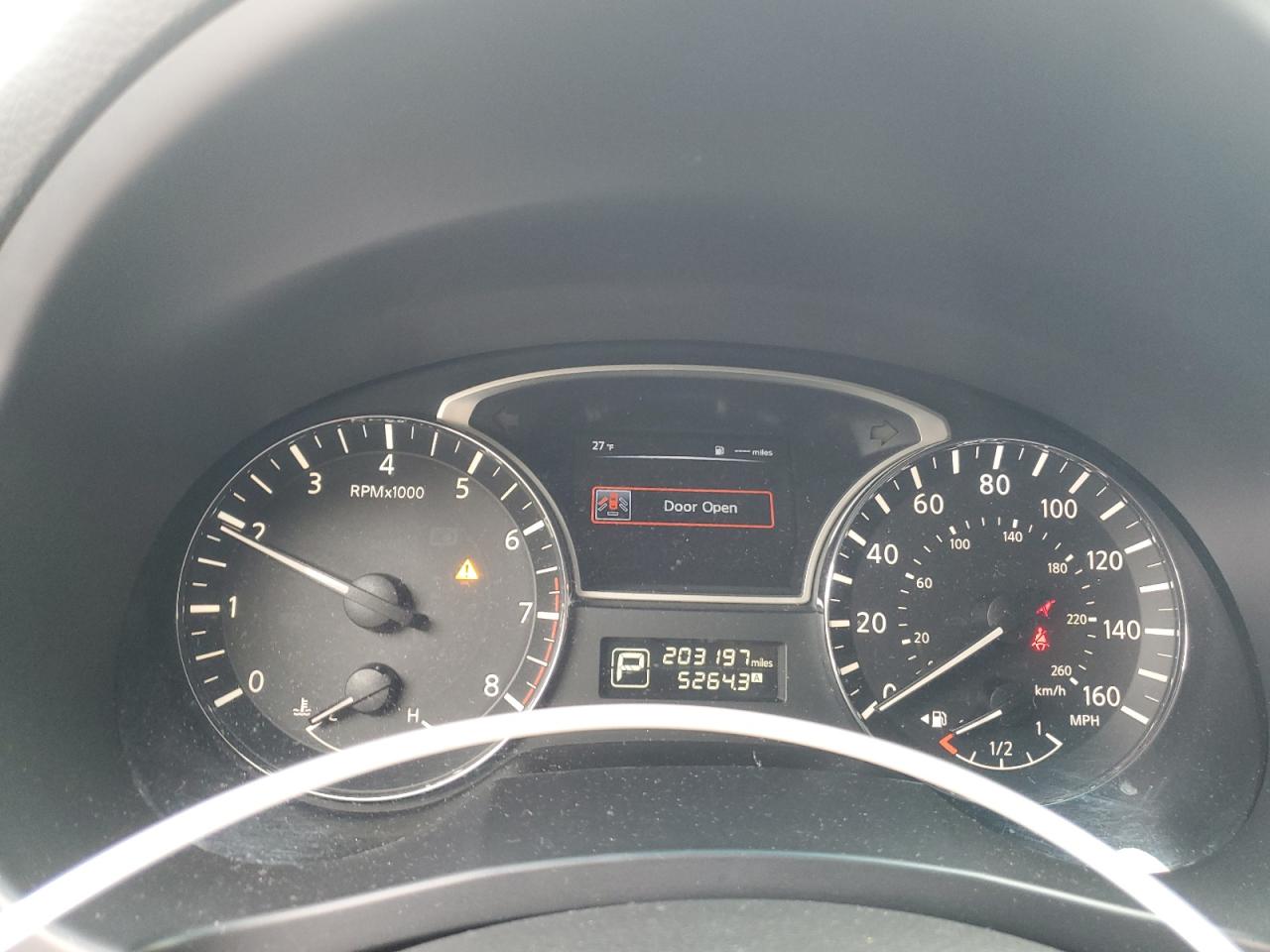 2015 Nissan Altima - Image 9