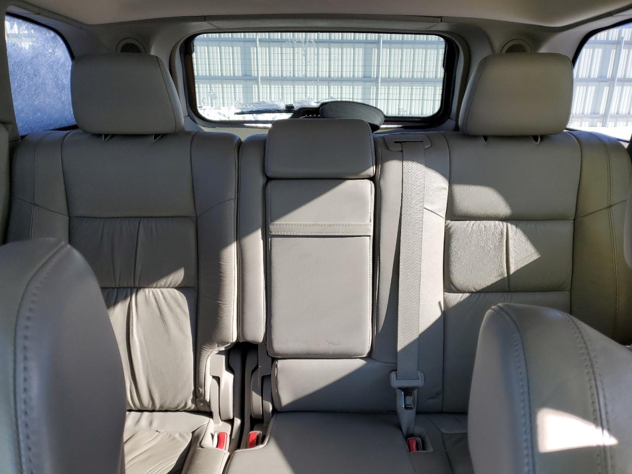 2012 Jeep Grand Cherokee - Image 10