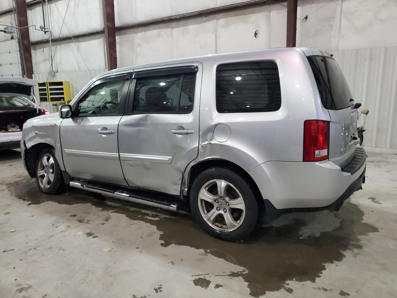 2014 Honda Pilot - Image 2