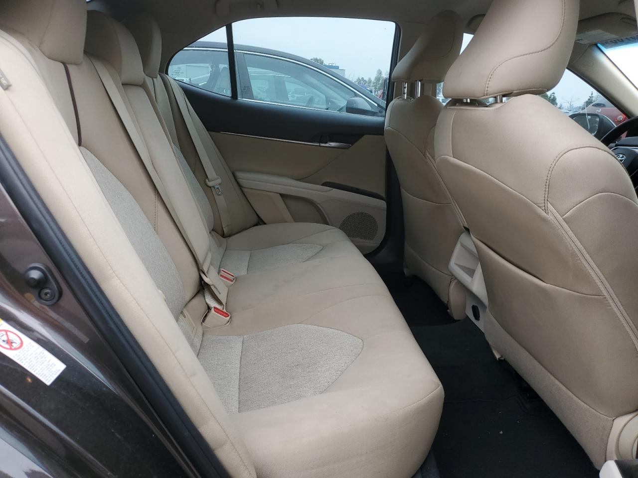2018 Toyota Camry - Image 10