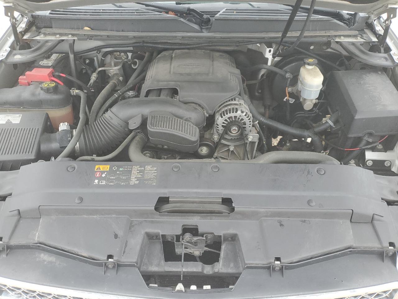 2013 Chevrolet Avalanche - Image 11