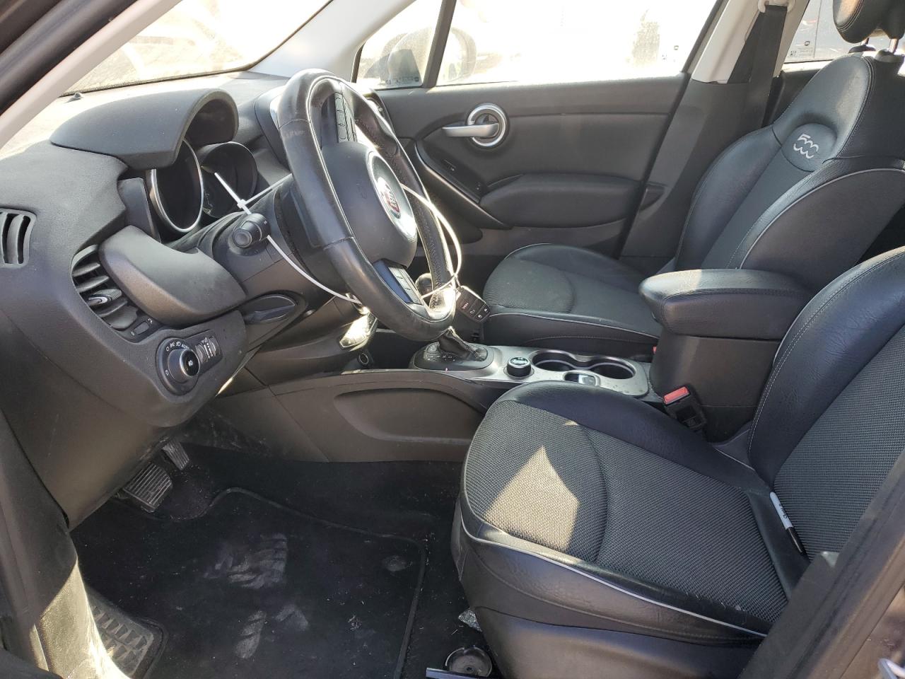 2016 Fiat 500 - Image 7