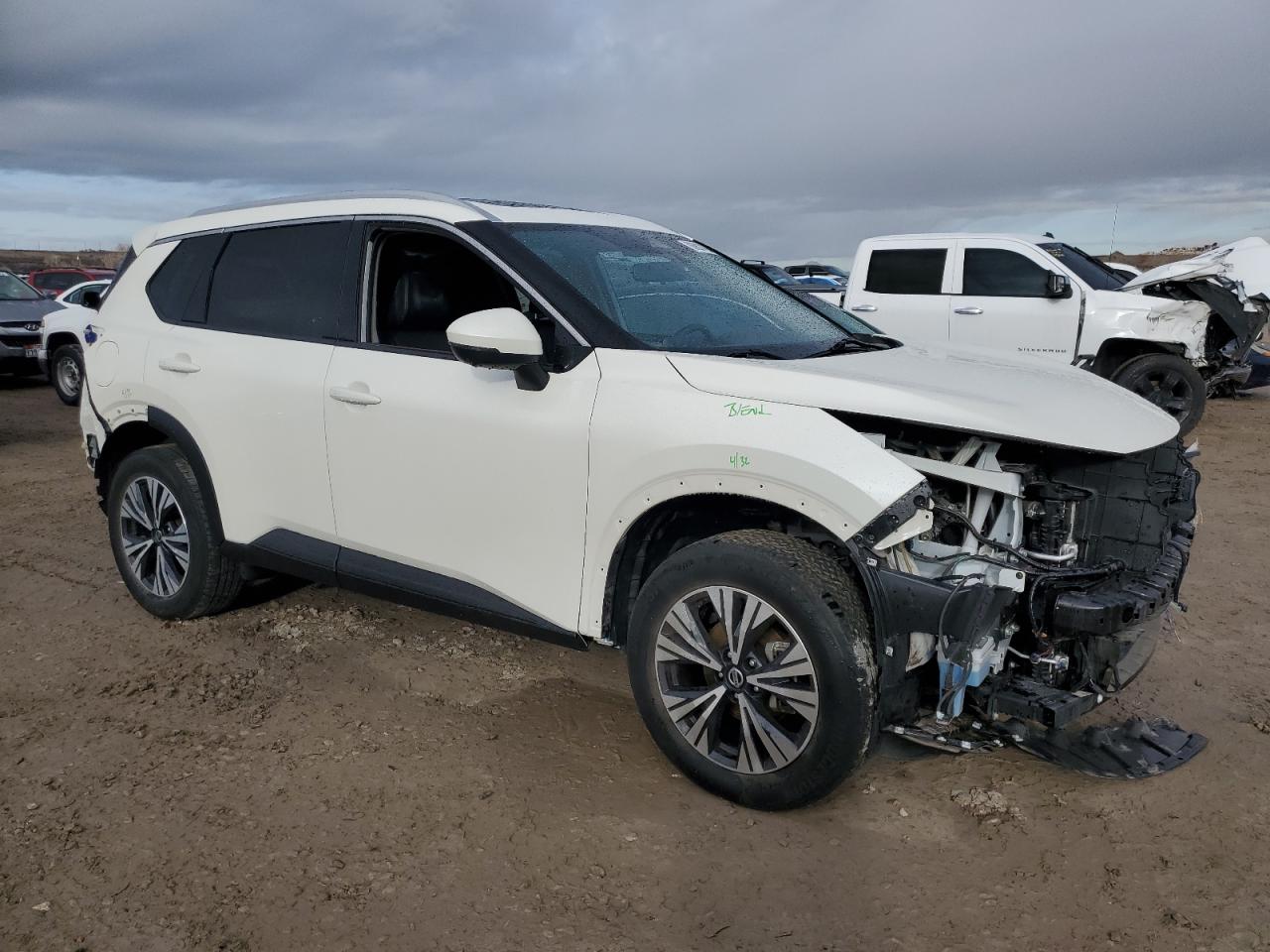 2021 Nissan Rogue - Image 4