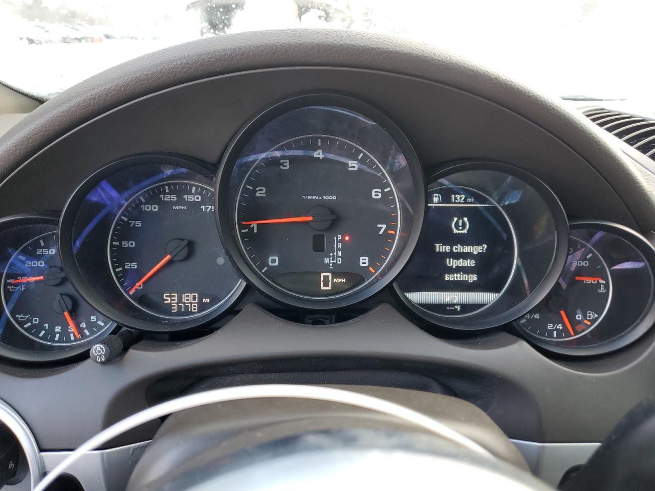 2016 Porsche Cayenne VIN: WP1AA2A24GKA11030 Lot: 42219835