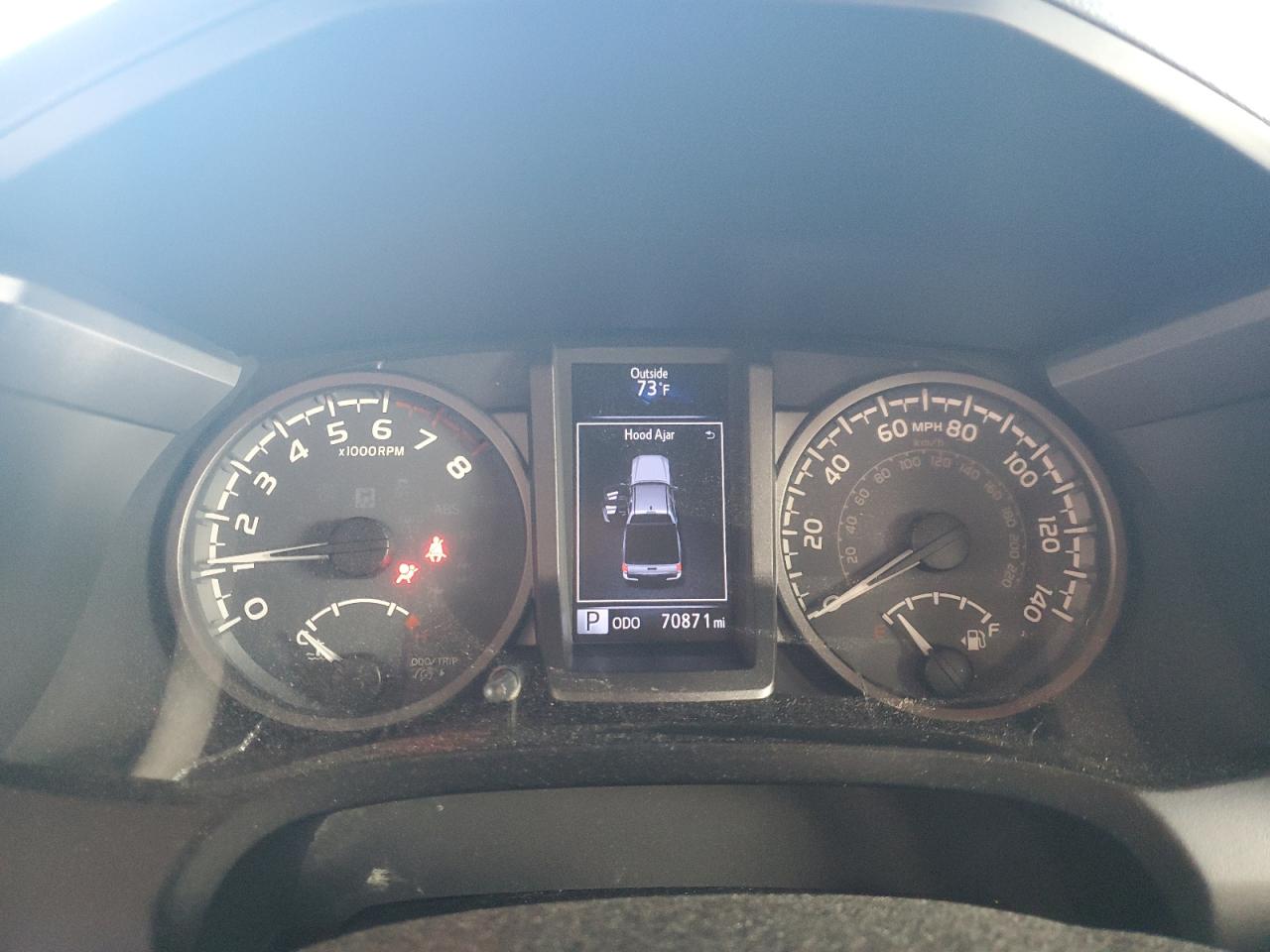 2019 Toyota Tacoma - Image 9