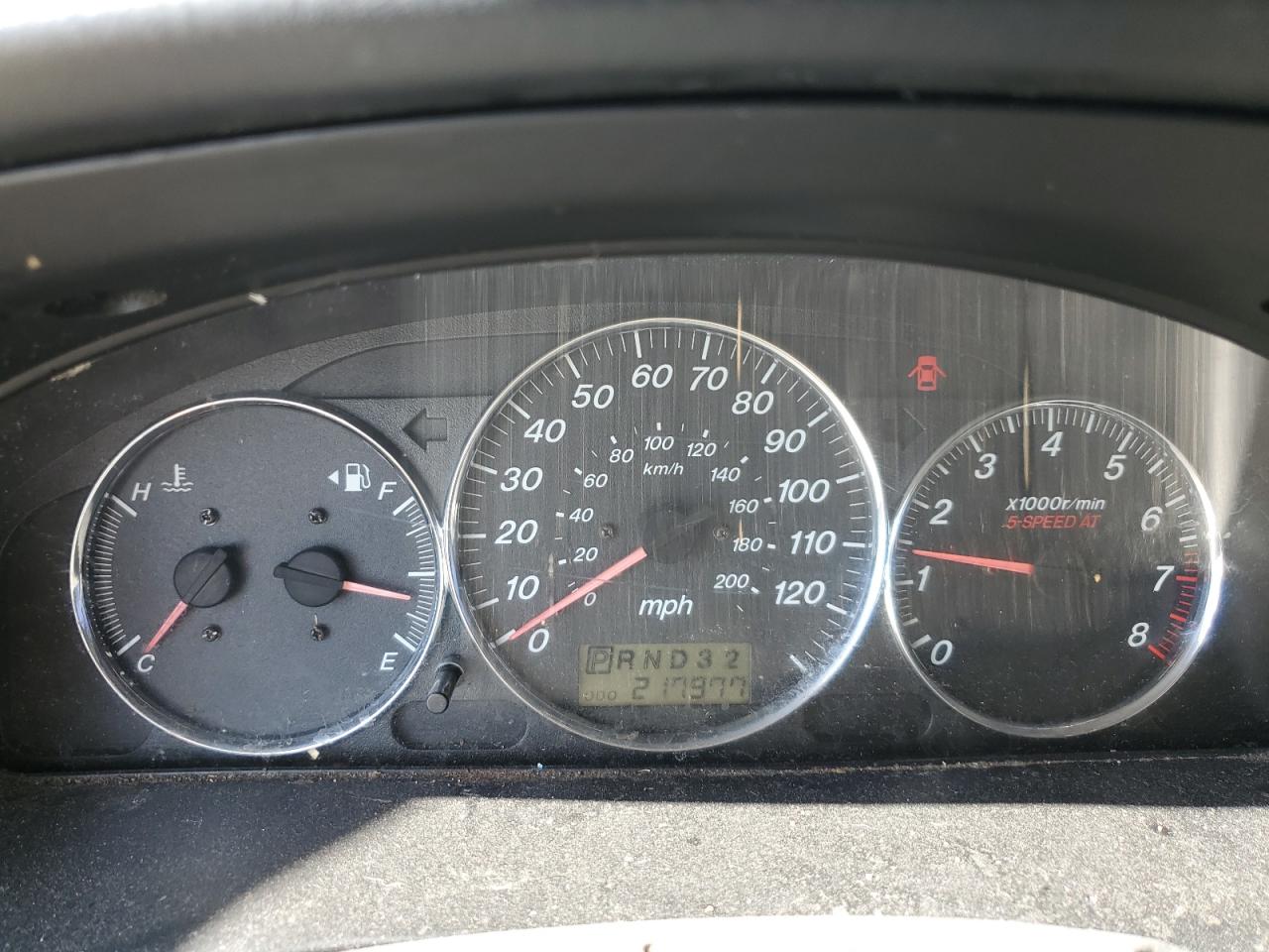 2004 Mazda MPV - Image 9