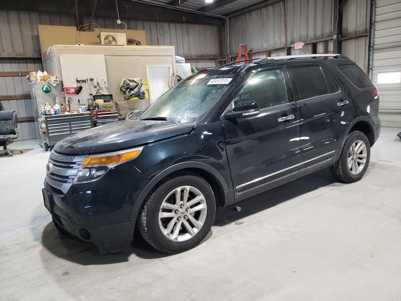 2015 Ford Explorer - Image 1