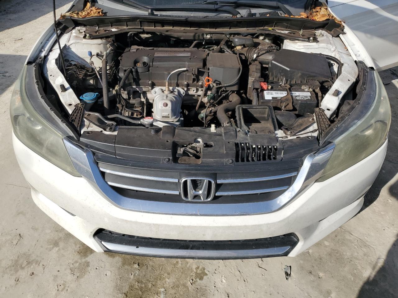 2015 Honda Accord - Image 11