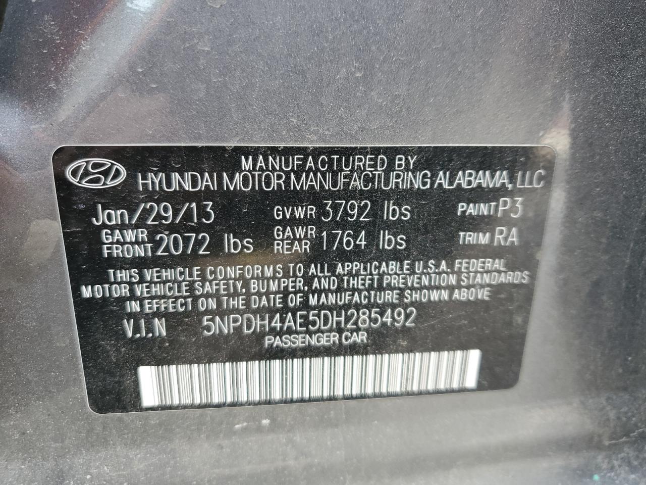 2013 Hyundai Elantra - Image 12