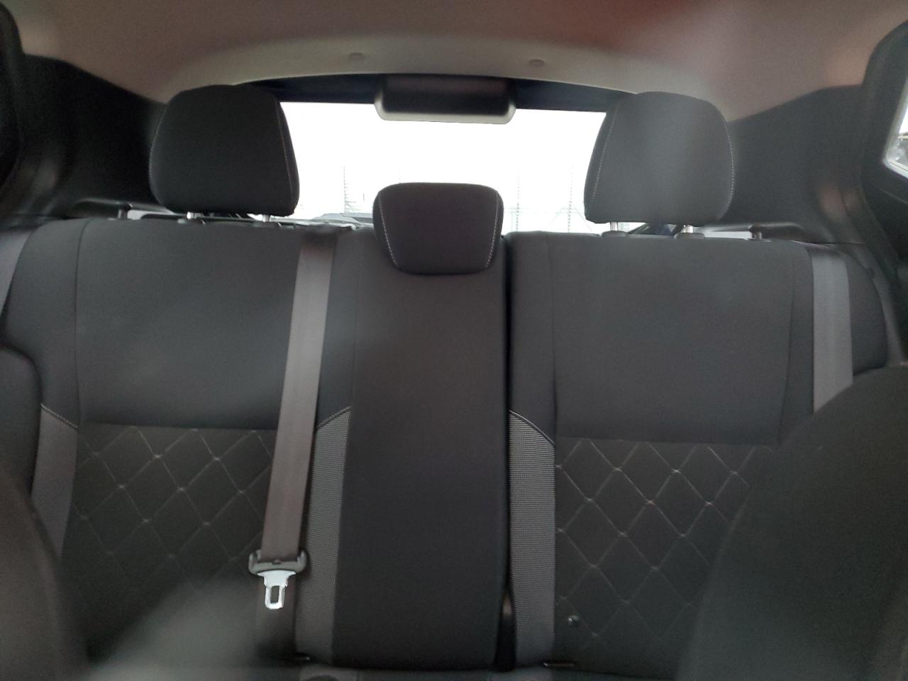 2020 Nissan Kicks - Image 10