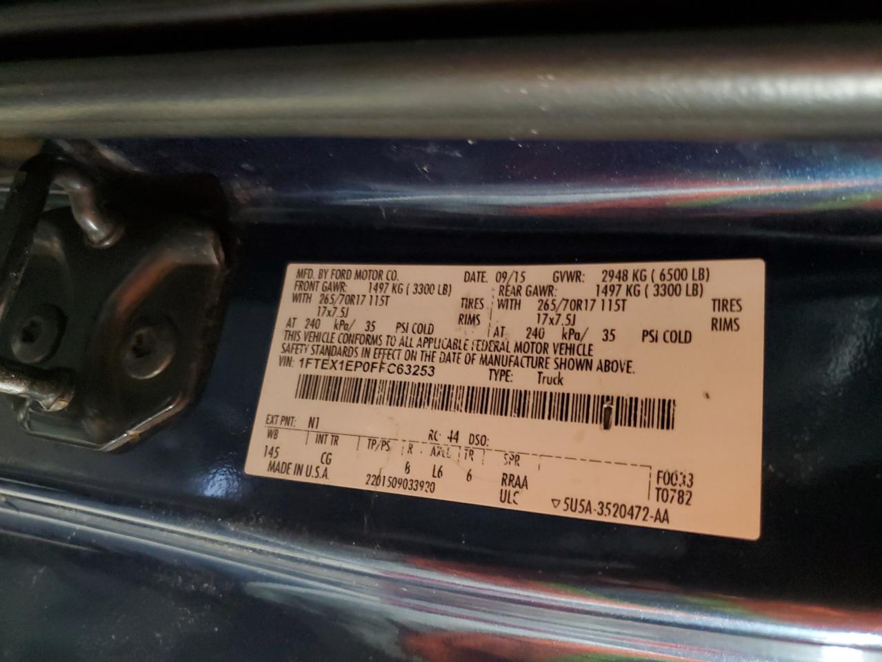 2015 Ford F-150 - Image 12