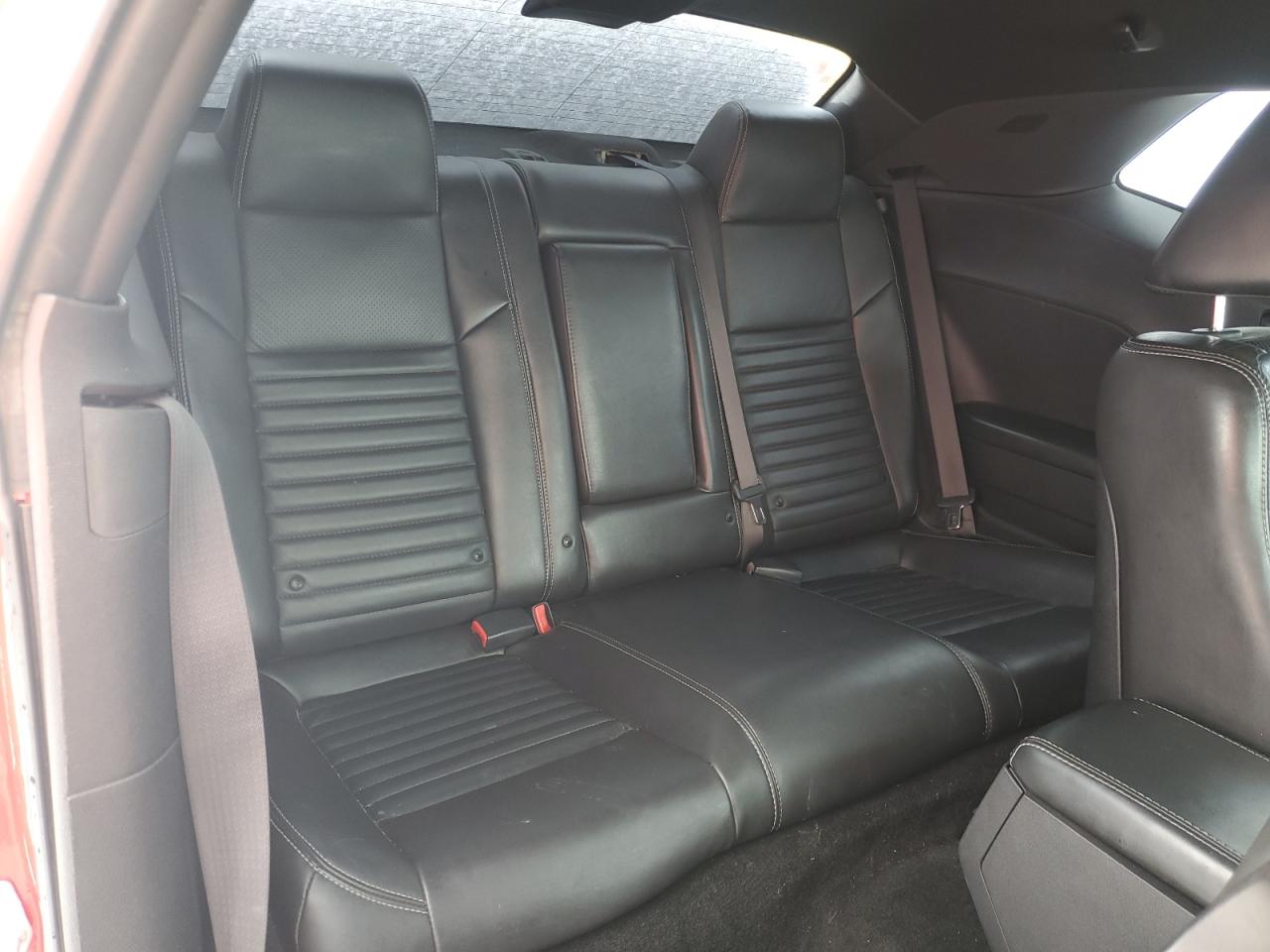2013 Dodge Challenger - Image 10