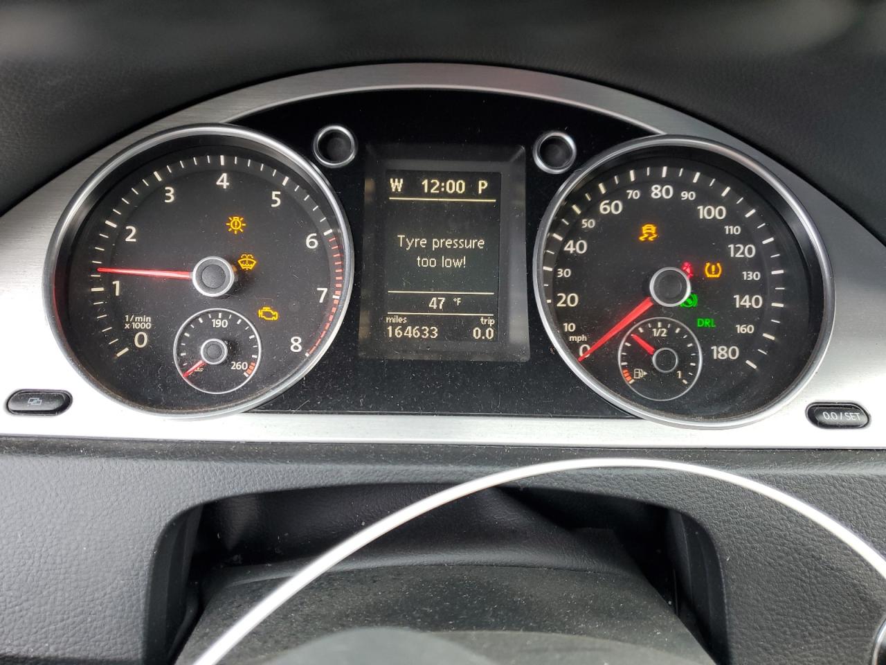 2010 Volkswagen Passat CC - Image 9