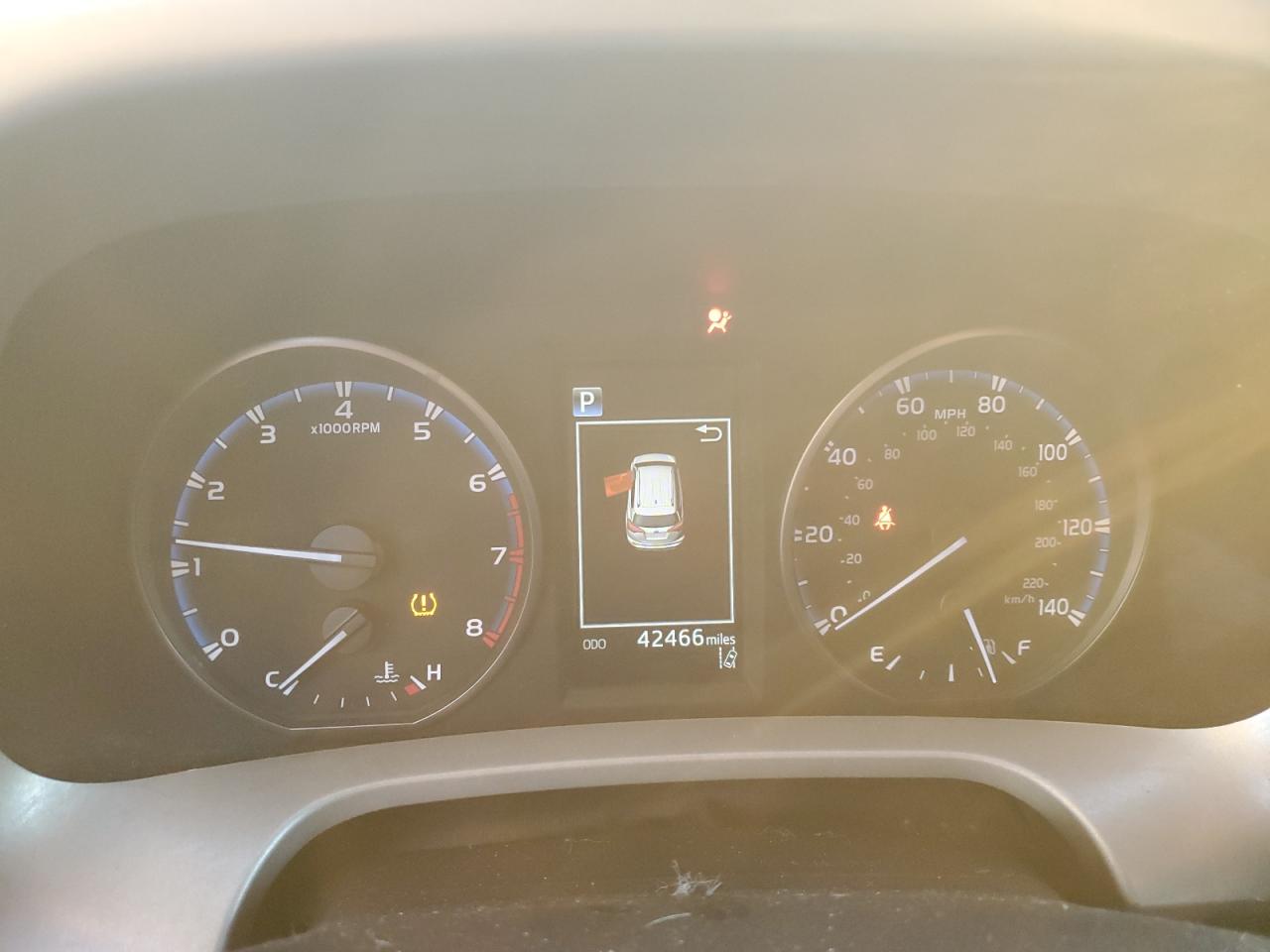 2017 Toyota RAV 4 - Image 9