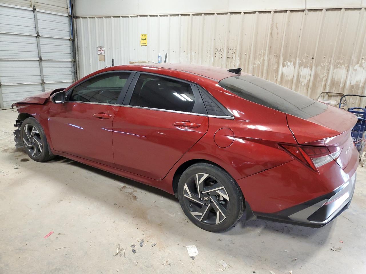 2024 Hyundai Elantra - Image 2