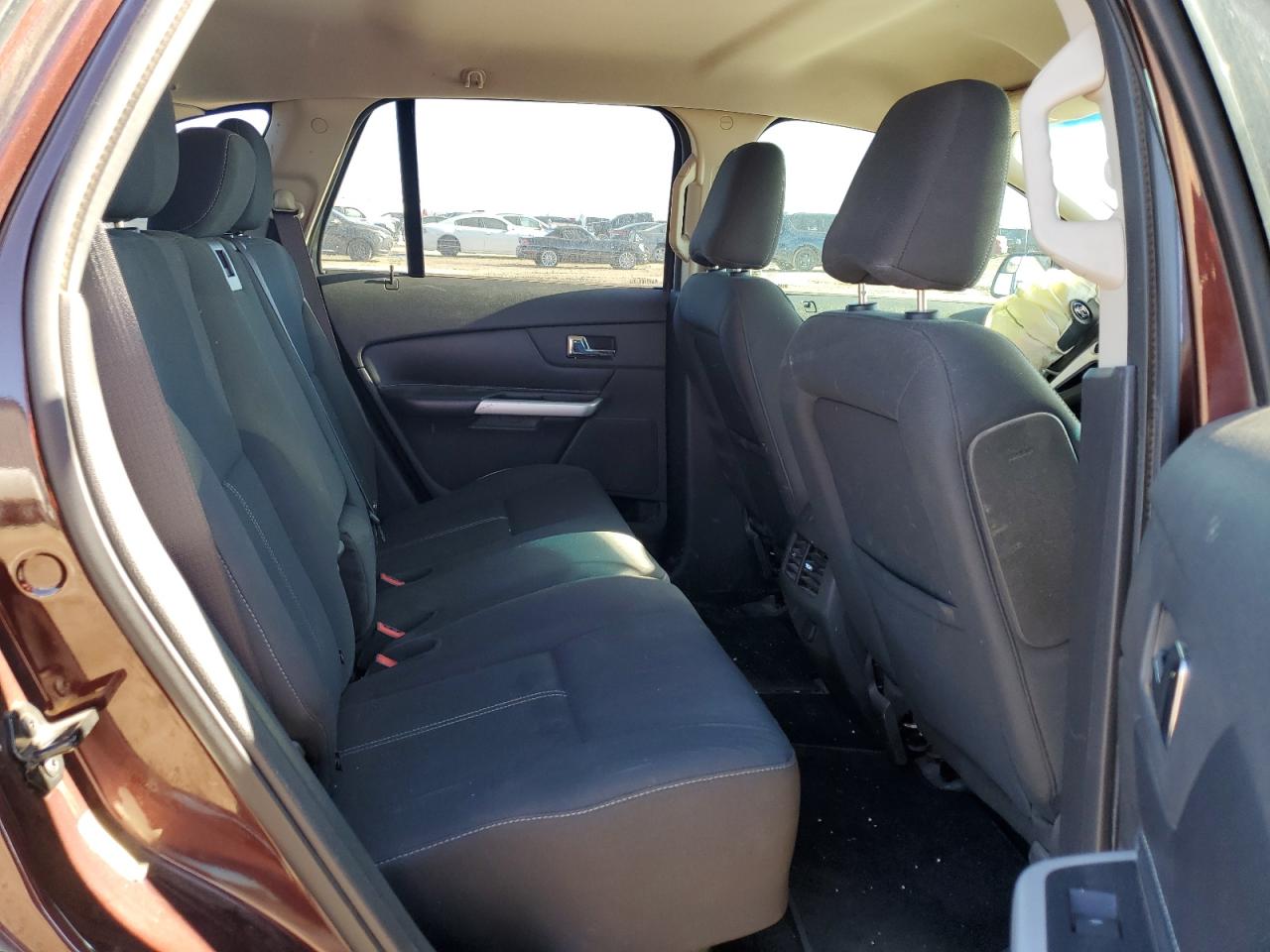 2012 Ford Edge - Image 11
