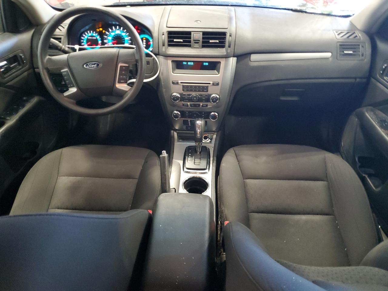 2010 Ford Fusion - Image 8