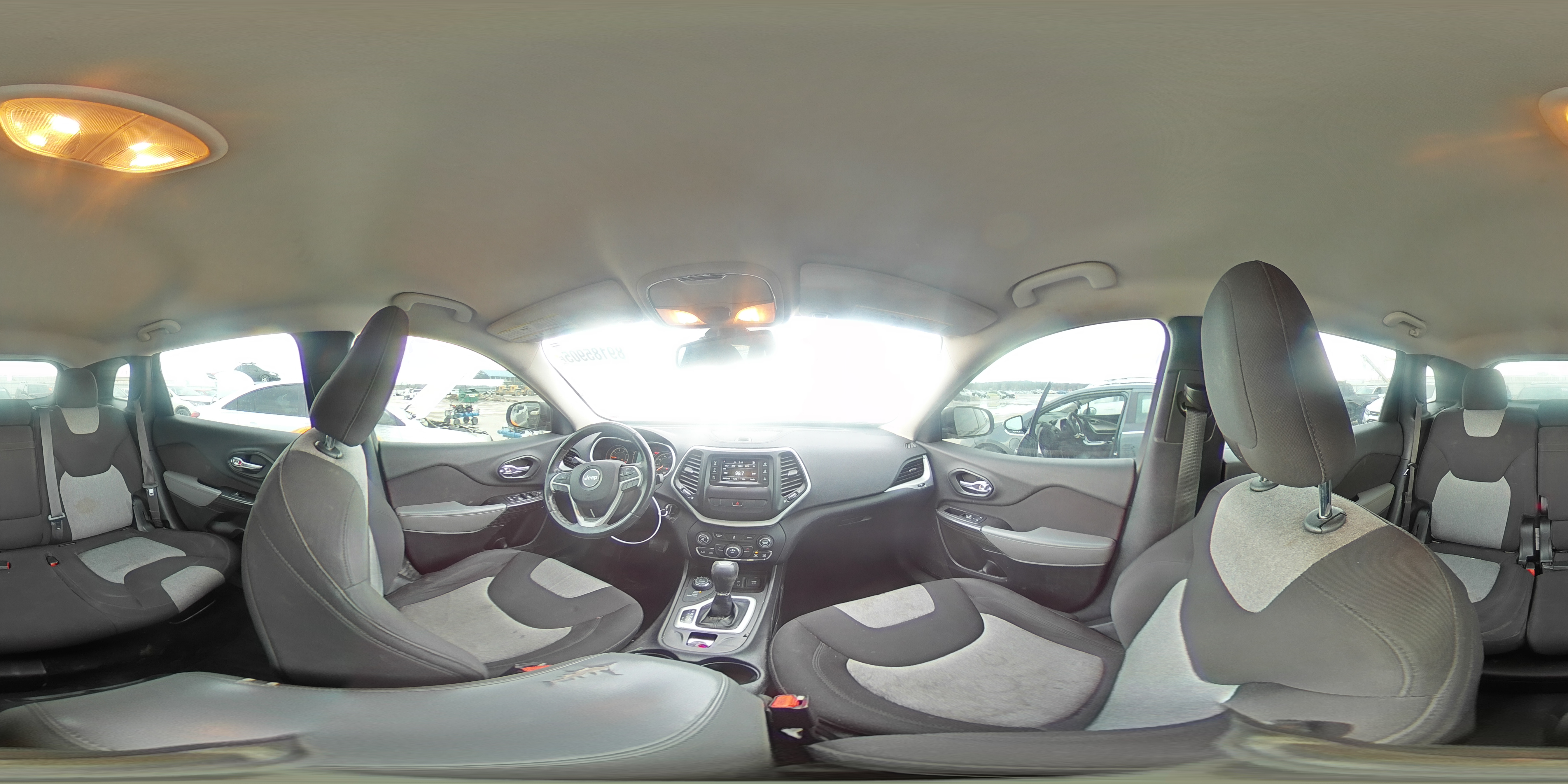 2014 Jeep Grand Cherokee - Image 14