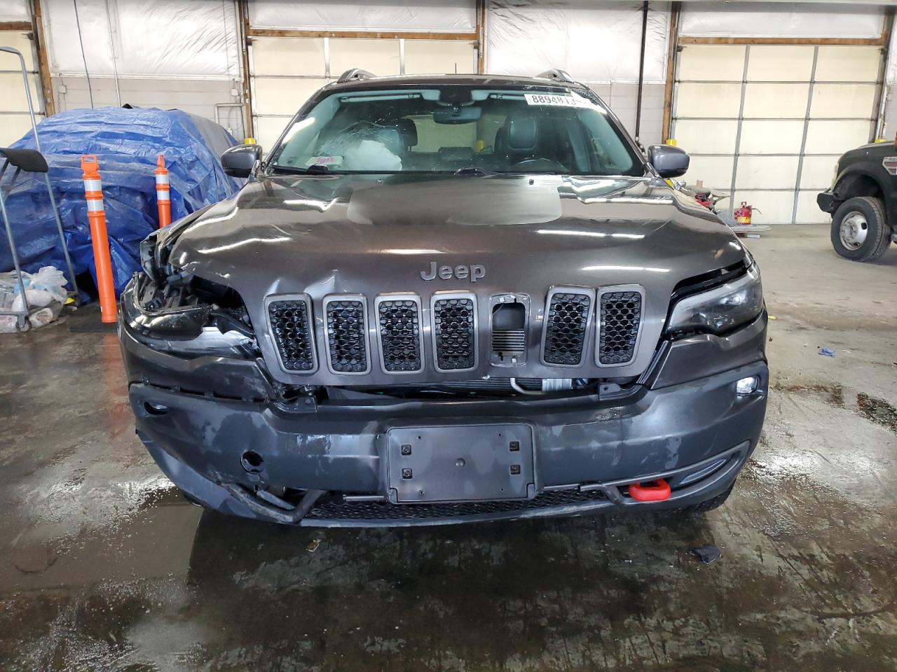 2019 Jeep Cherokee - Image 5