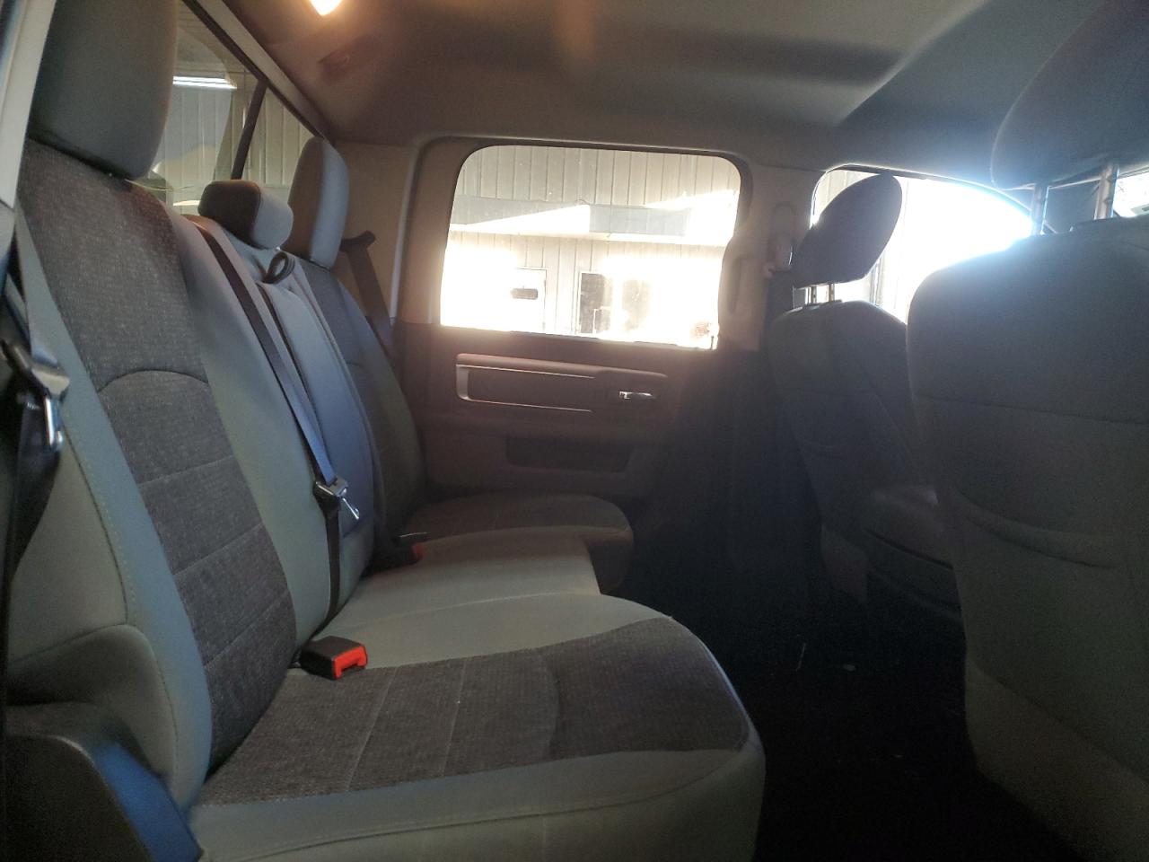 2018 RAM 1500 - Image 10