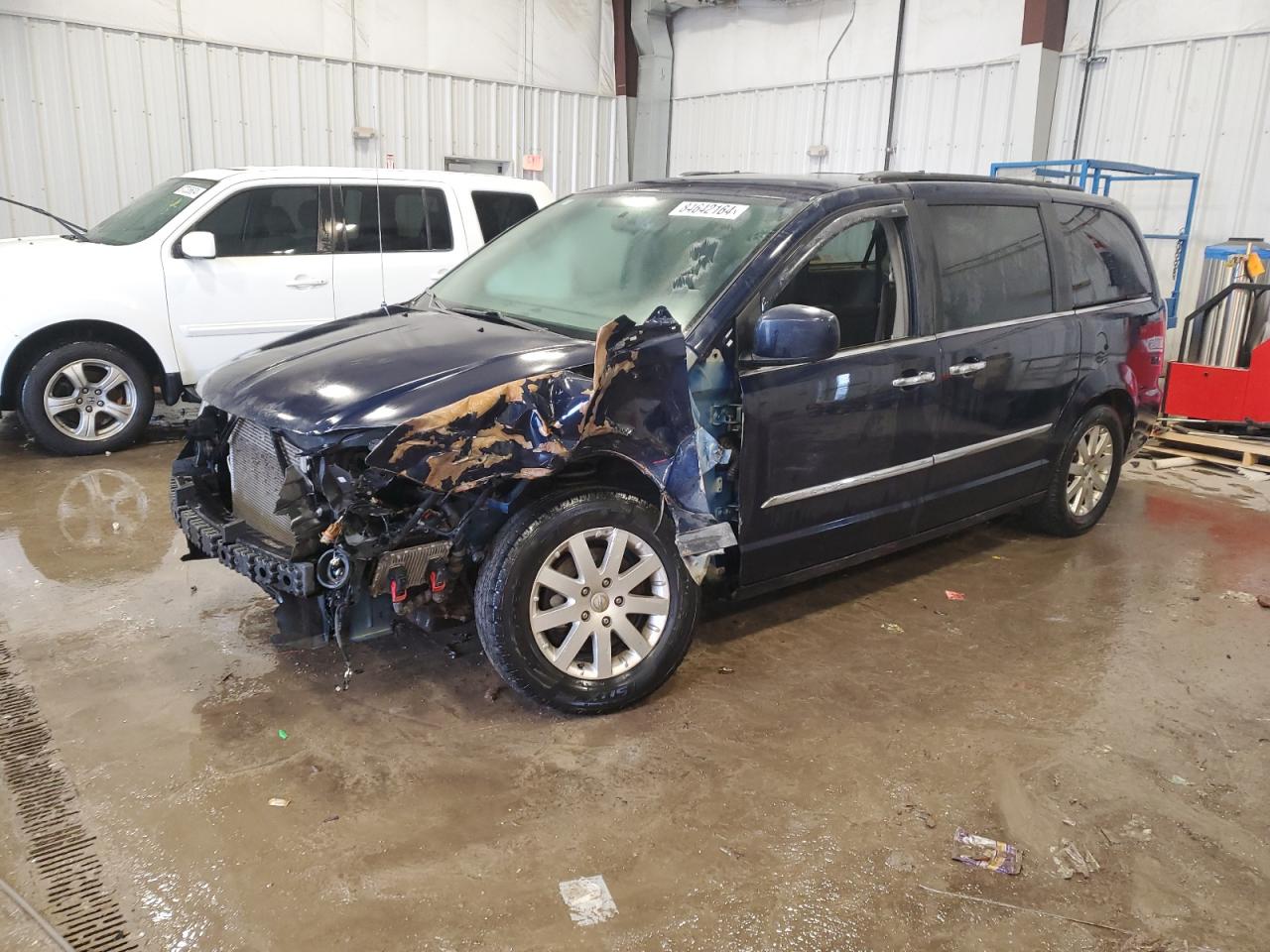 VIN 2C4RC1BG2FR628610 2015 CHRYSLER MINIVAN no.1