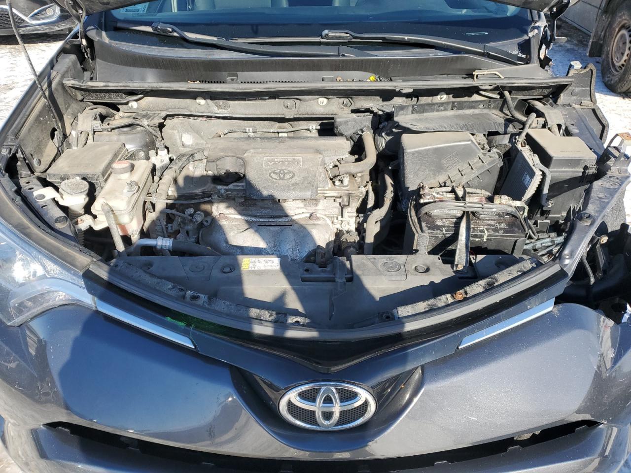 2016 Toyota RAV 4 - Image 12