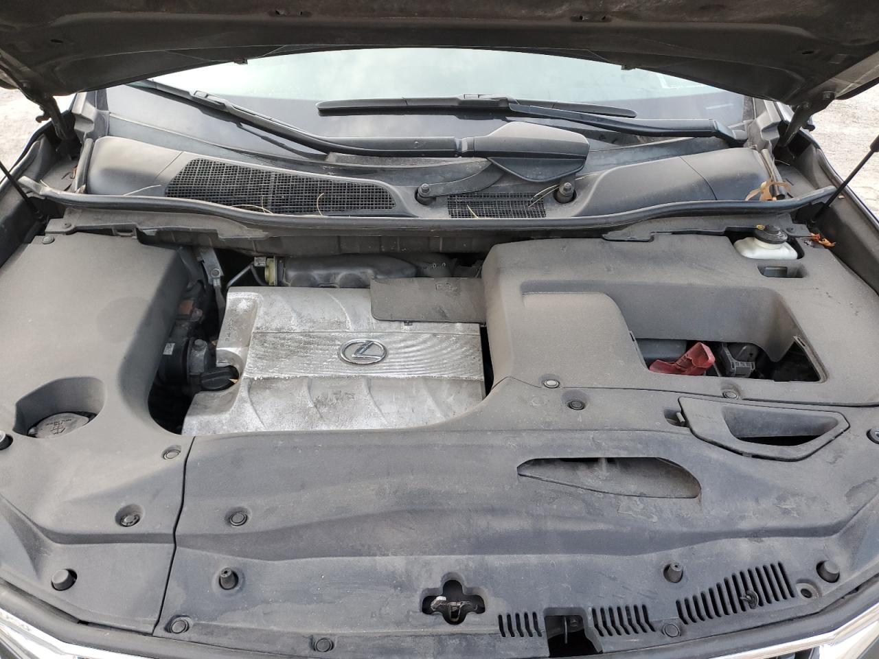 2010 Lexus RX - Image 12