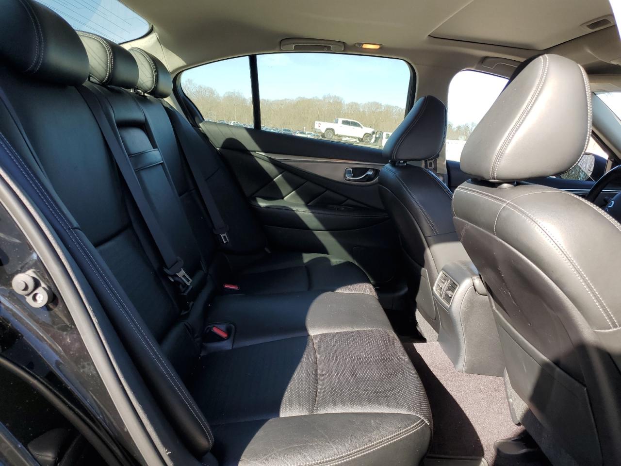 2019 Infiniti Q50 - Image 10