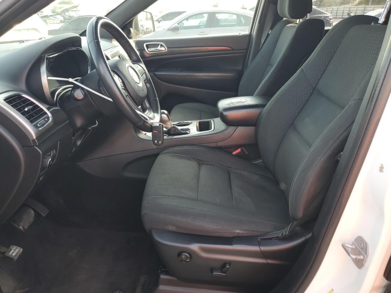 2018 Jeep Grand Cherokee - Image 7