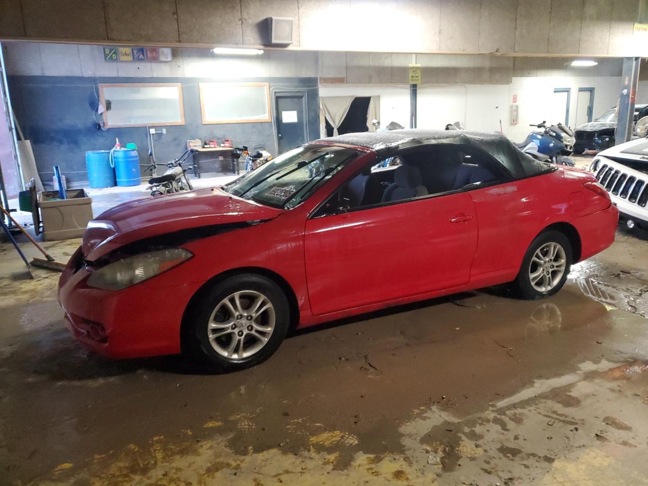 2007 Toyota Camry Solara Se للبيع في Indianapolis، IN - Front End