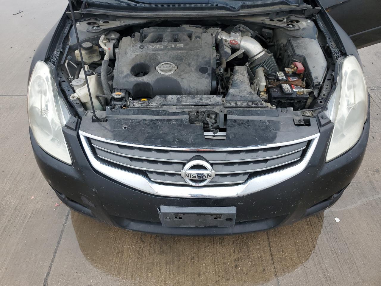 2011 Nissan Altima - Image 11