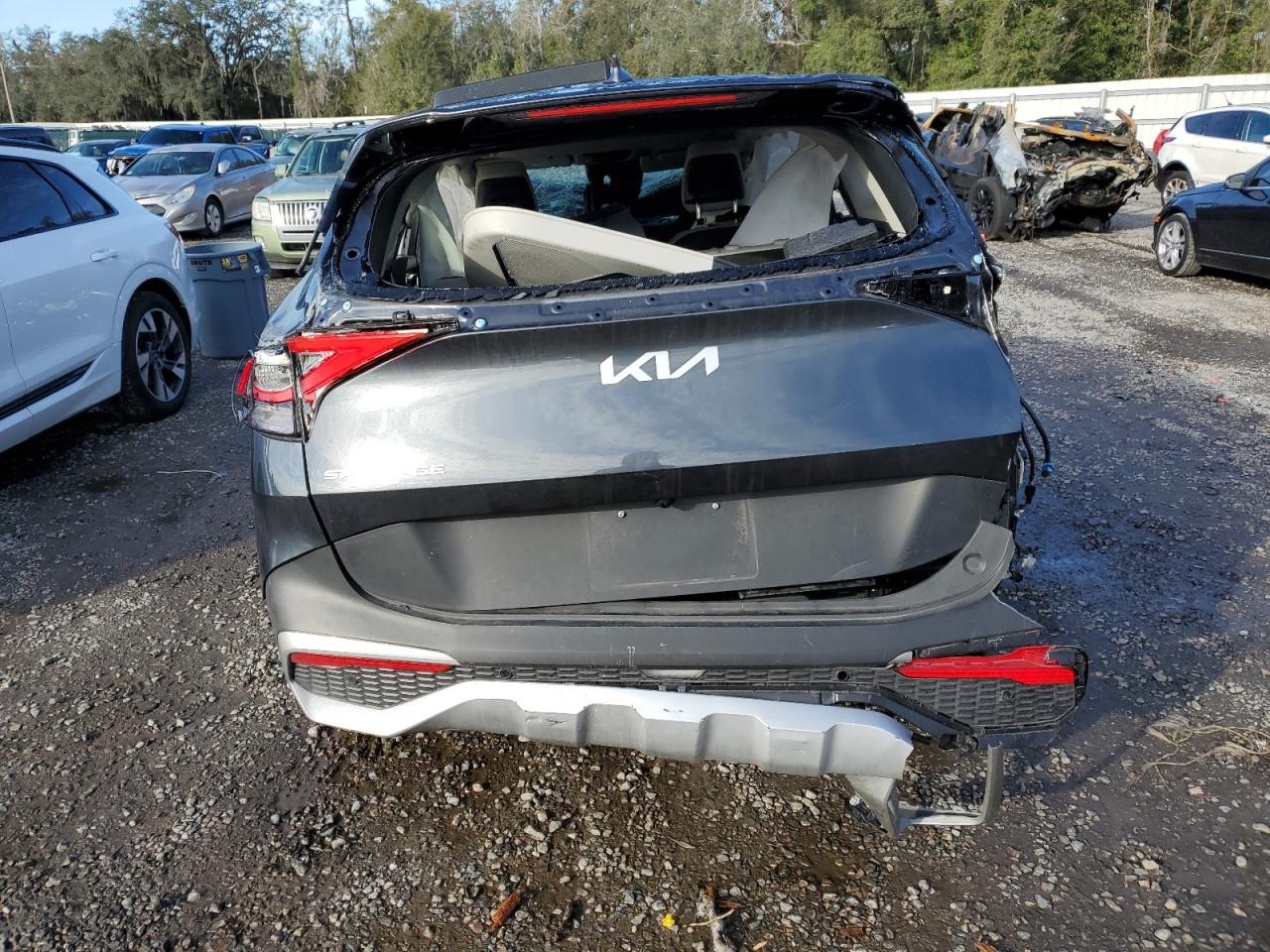 2024 Kia Sportage - Image 6