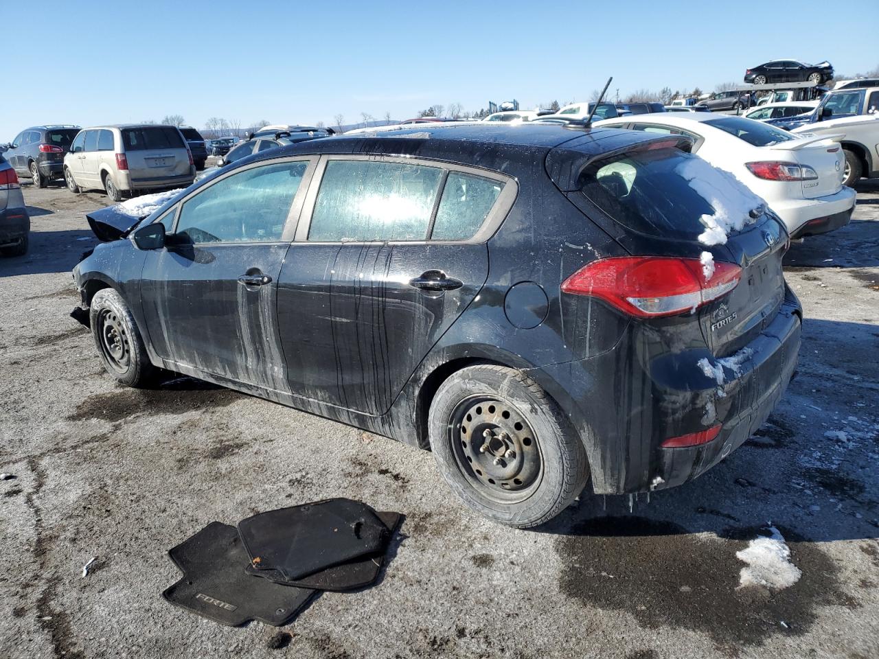 2017 Kia Forte - Image 2