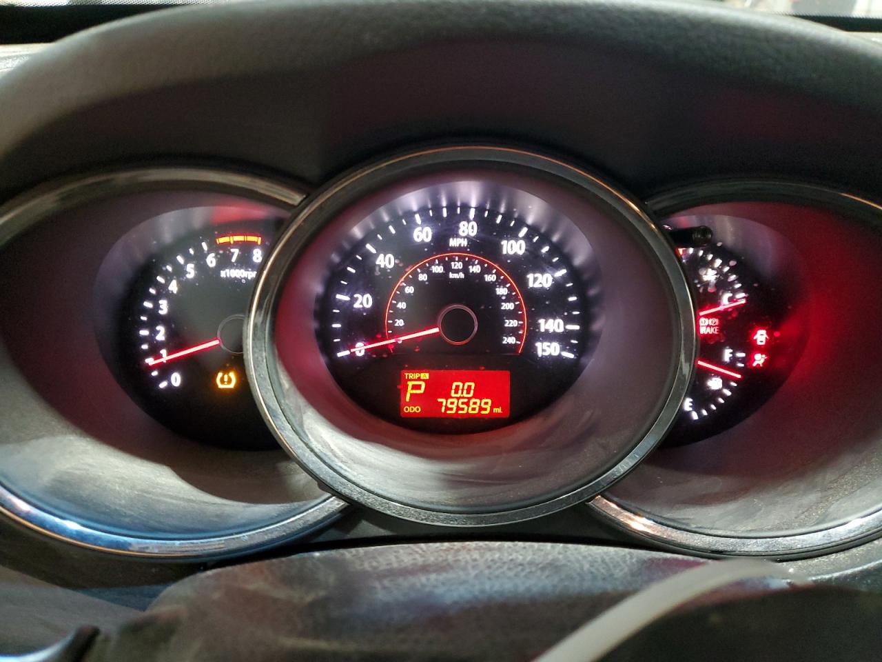 2011 Kia Sorento - Image 9
