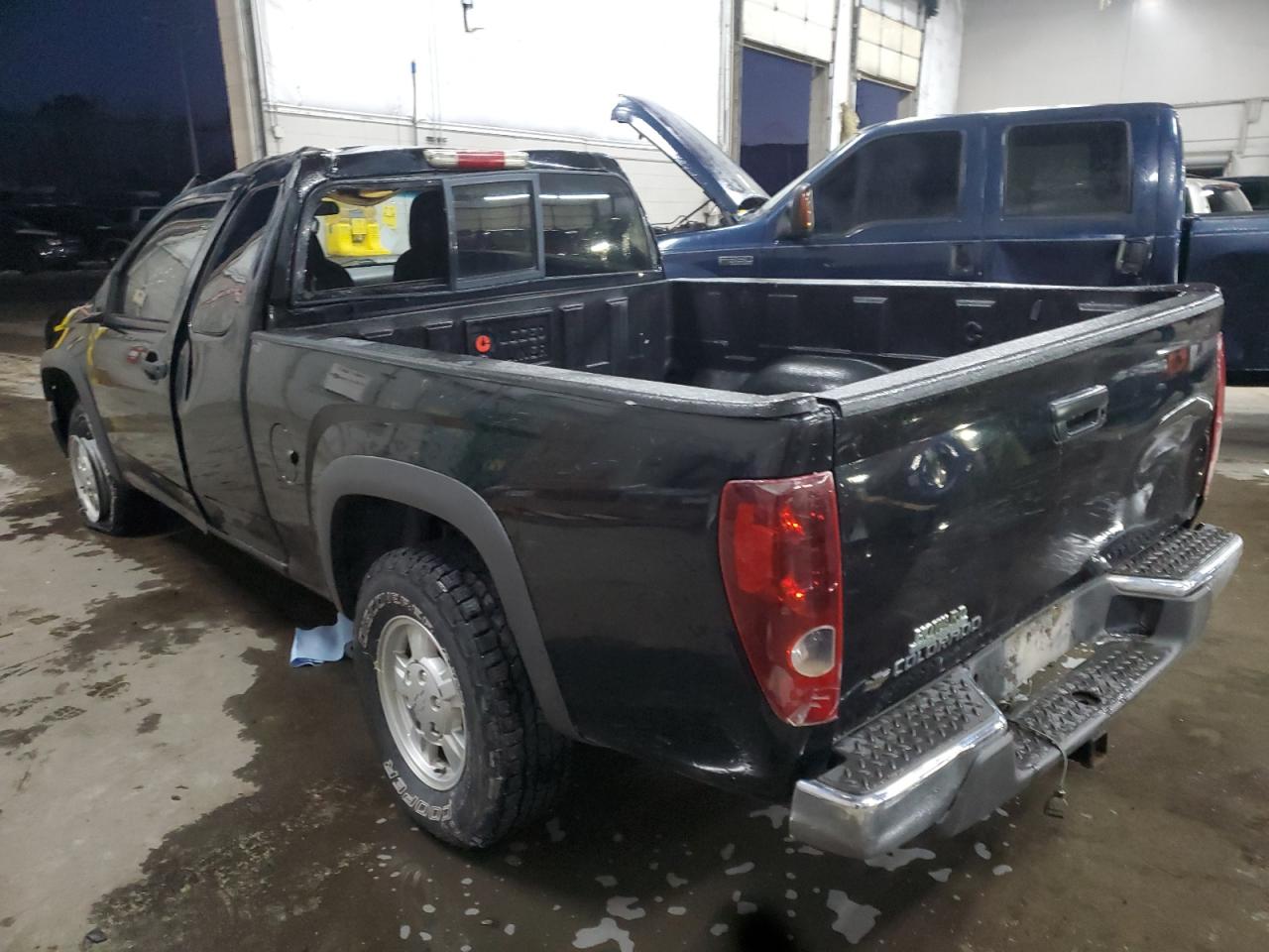 2006 Chevrolet Colorado - Image 2