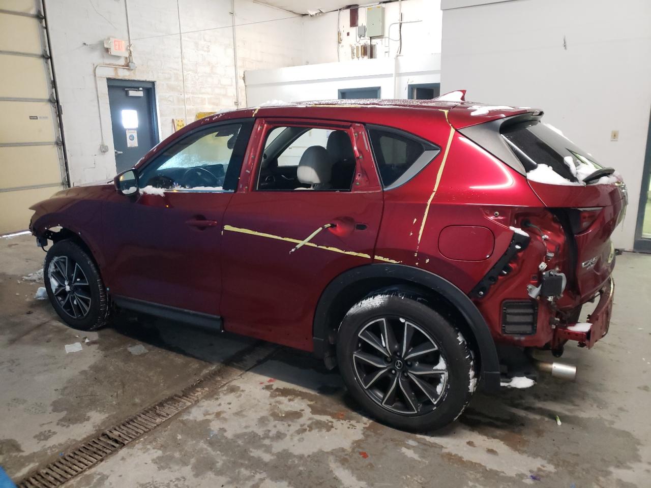 2018 Mazda CX-5 - Image 2