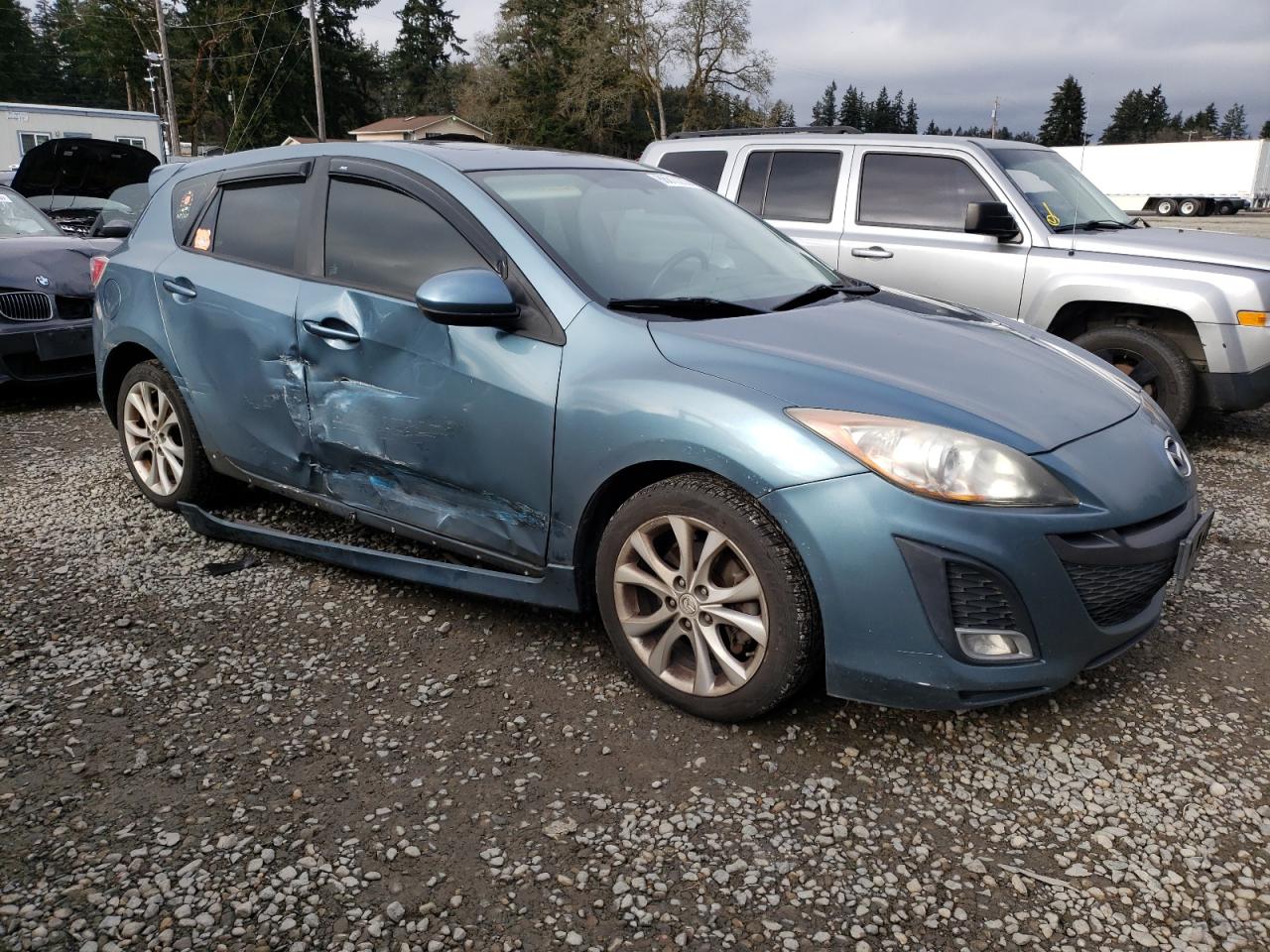 2011 Mazda 3 - Image 4