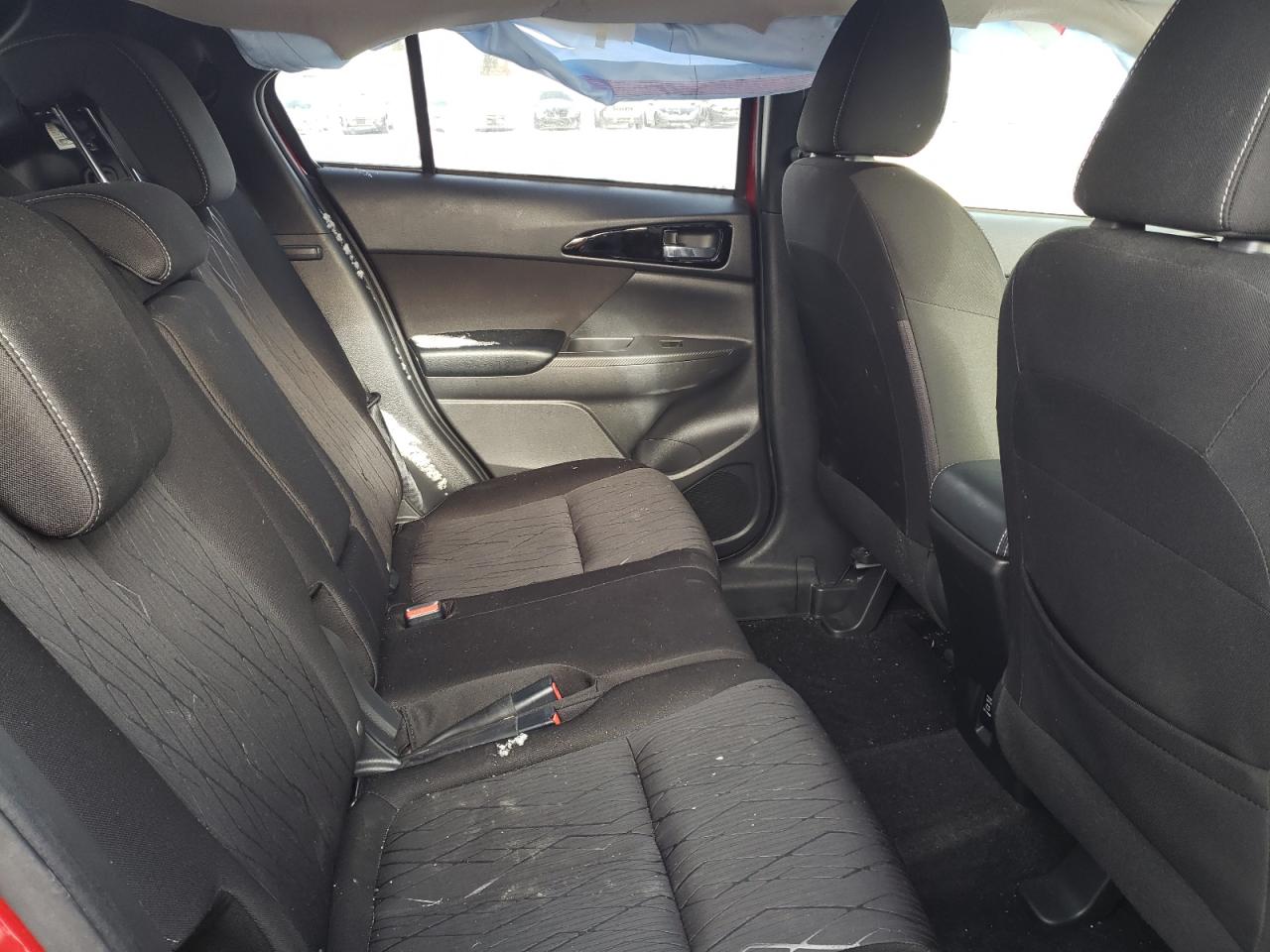 2019 Mitsubishi Eclipse - Image 11