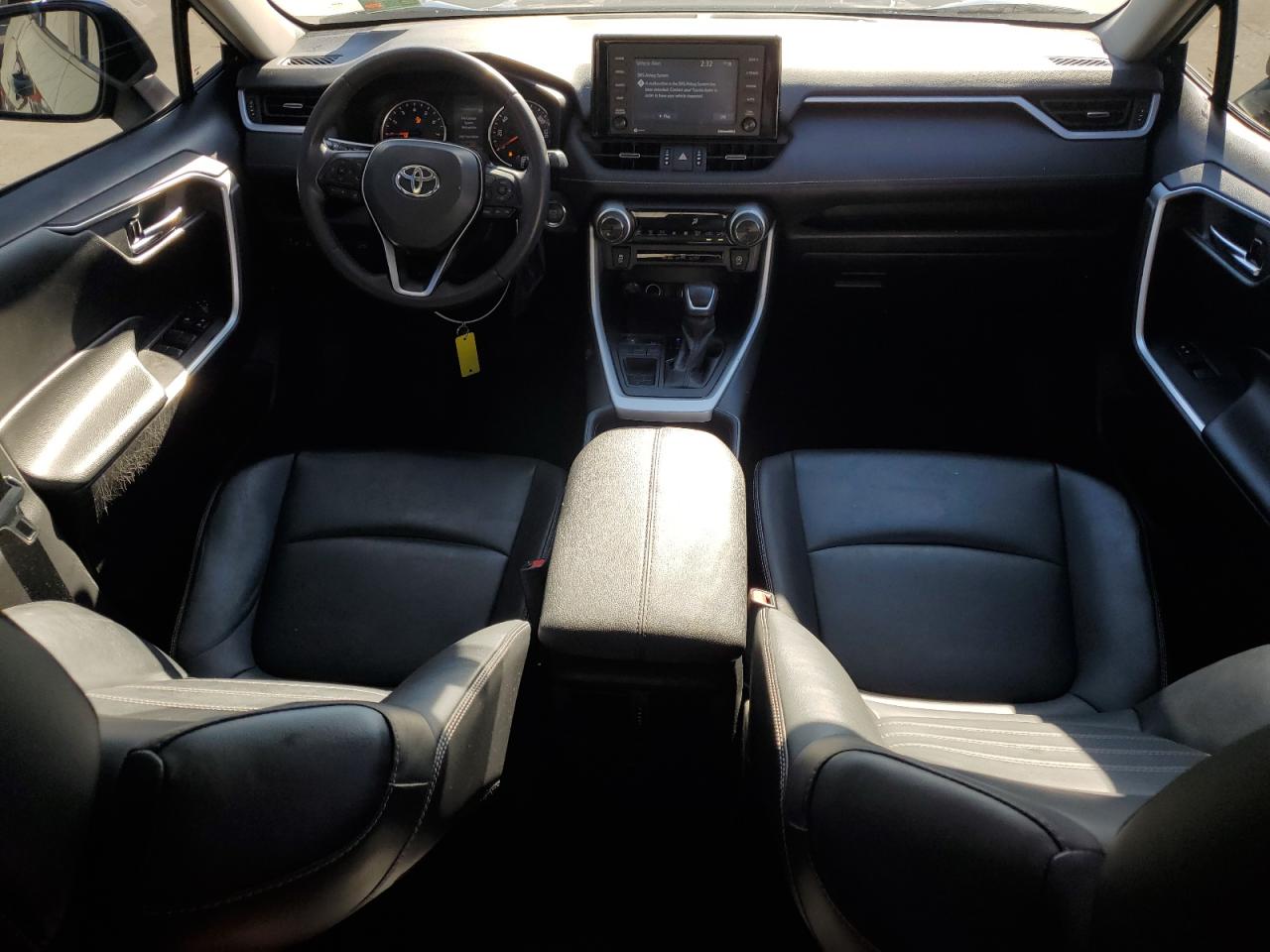 2021 Toyota RAV 4 - Image 8