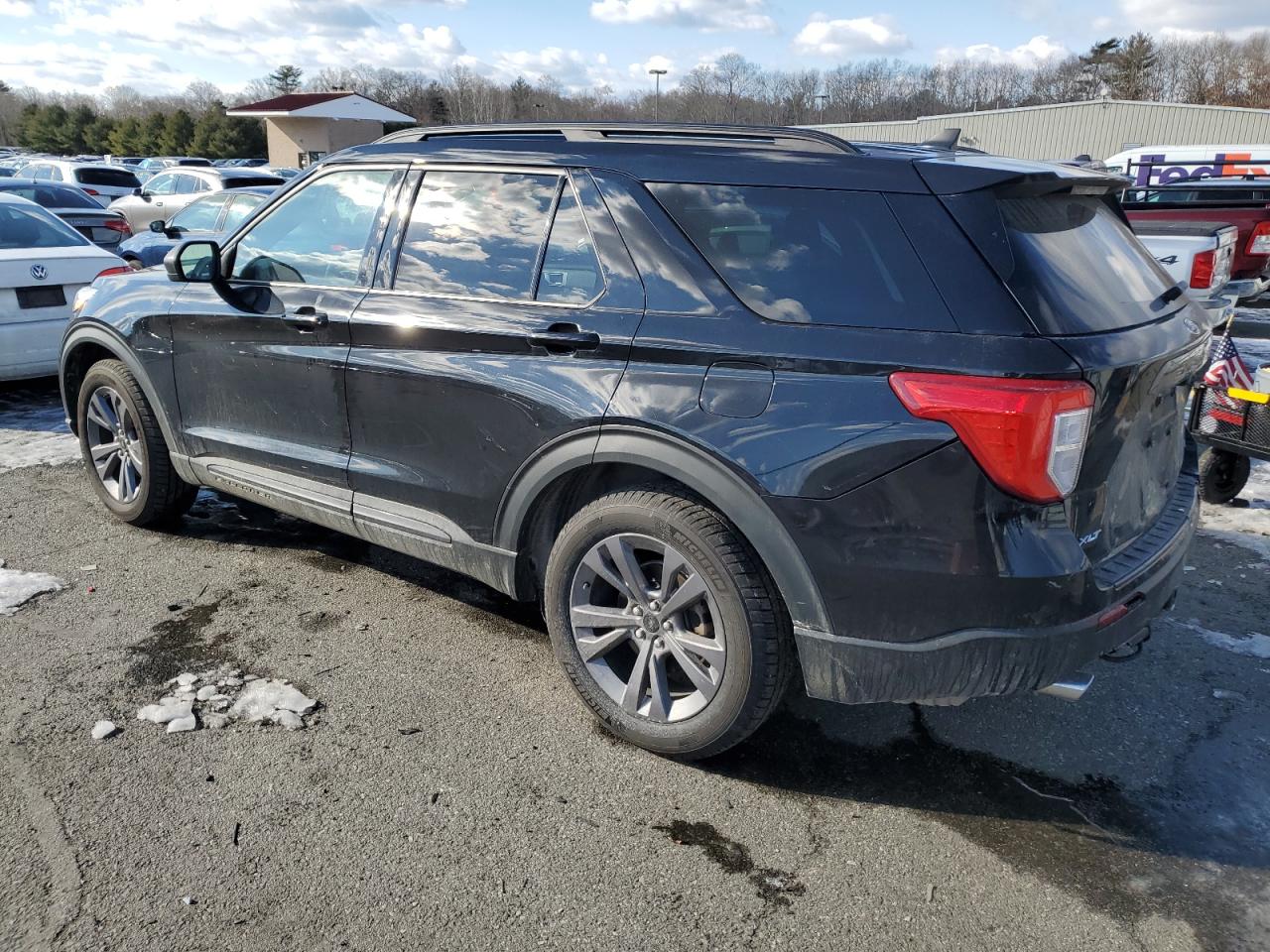 2021 Ford Explorer - Image 2